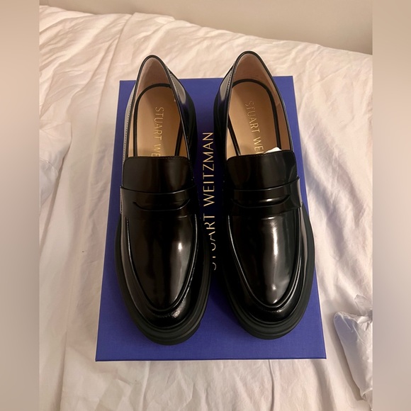 Stuart Weitzman SoHo Loafer (NEW in box) - Picture 4 of 9